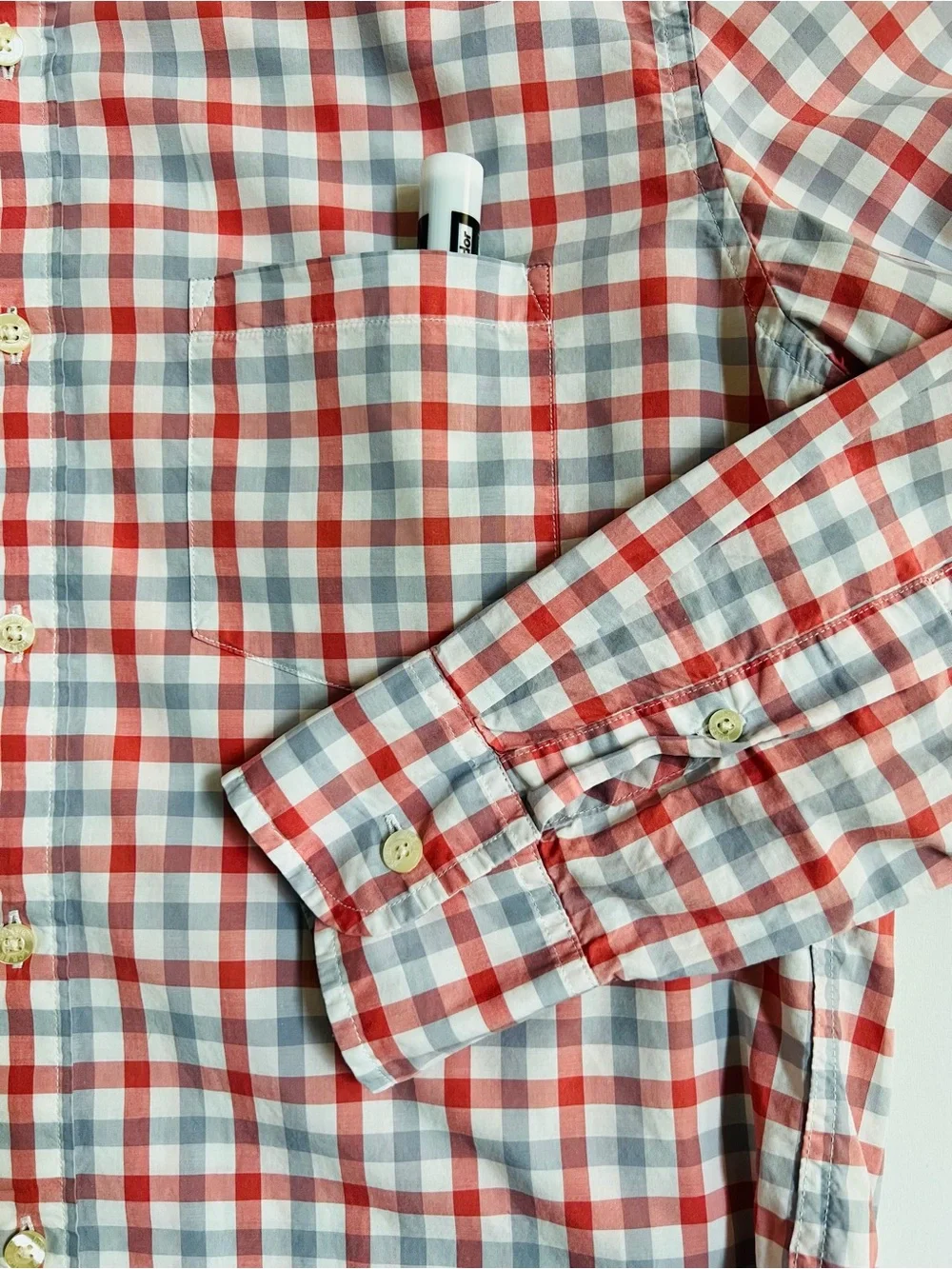 J. Crew Men’s Medium Red Grey Plaid Slim Fit Long Sleeve Button Down Shirt